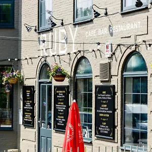 Hotel Oyo Ruby Pub &, Brighton